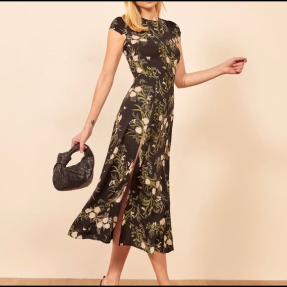 ISO The Reformation Gavin dress - Anastasia